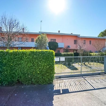Villaggio Le Ginestre Bibione Exterior foto